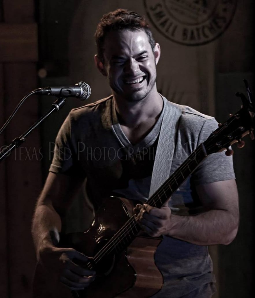 Brent Michael Wood - Professional Singer/Guitarist gallery 2