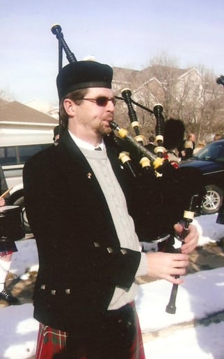 Gallery photo 2 of Bagpiper Michael Gibbs/Heathen Highlanders
