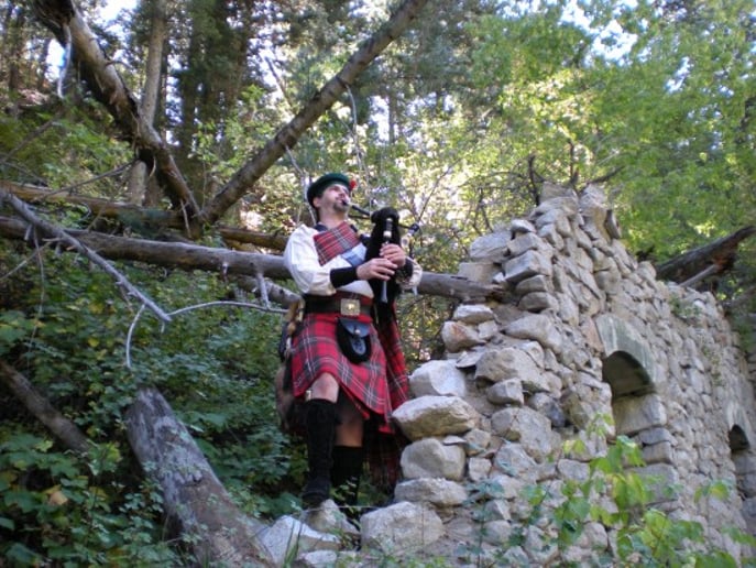 Gallery photo 4 of Bagpiper Michael Gibbs/Heathen Highlanders