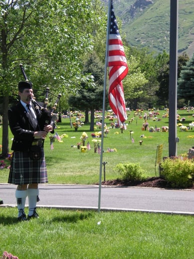 Gallery photo 13 of Bagpiper Michael Gibbs/Heathen Highlanders