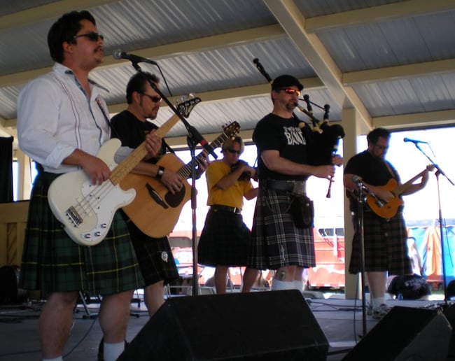 Gallery photo 14 of Bagpiper Michael Gibbs/Heathen Highlanders