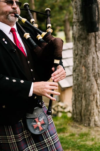 Gallery photo 17 of Bagpiper Michael Gibbs/Heathen Highlanders