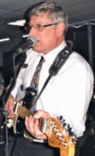 Gallery photo 4 of Jazzona