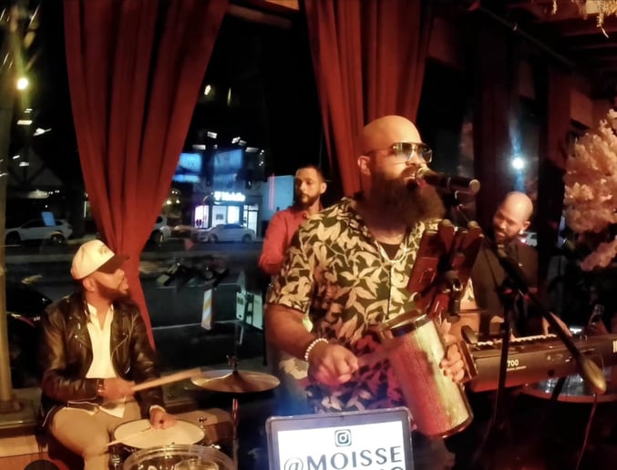 Gallery photo 6 of Moisse Music