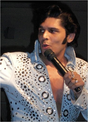 Gallery photo 5 of #1 Concert Elvis - Heart of the King - Frankie Castro