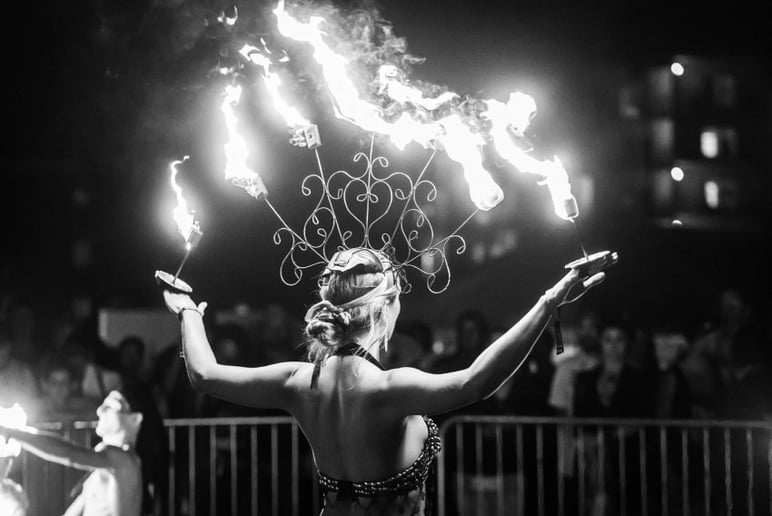 Gallery photo 1 of 1girlfire