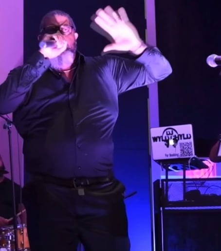 Gallery photo 8 of 1Love Mic Entertainment