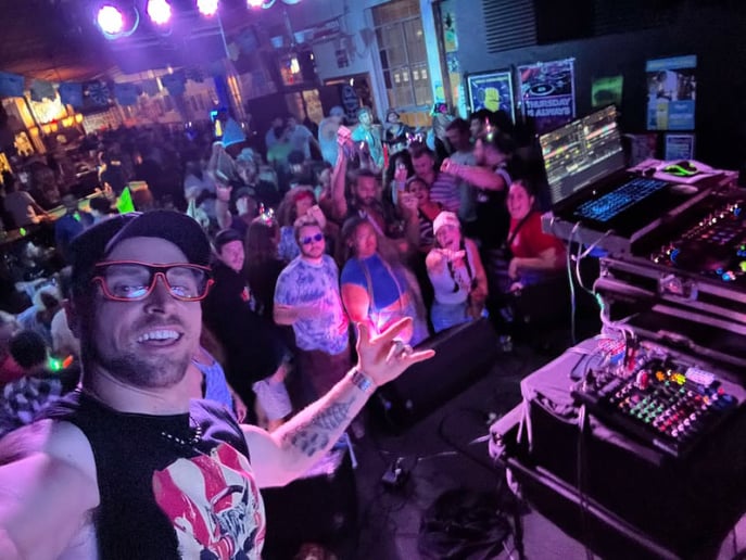 Gallery photo 26 of 1Wave DJs