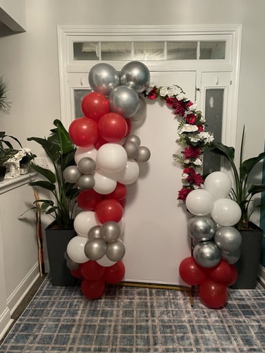 Gallery photo 4 of 360 Photo Booth Rentals & Selfie Booth