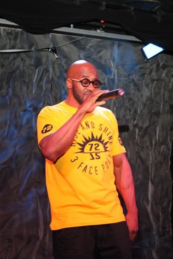 Gallery photo 5 of 3 Face Poet