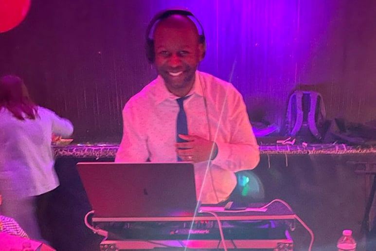 Gallery photo 6 of 404 DJ's Weddings & Private Events