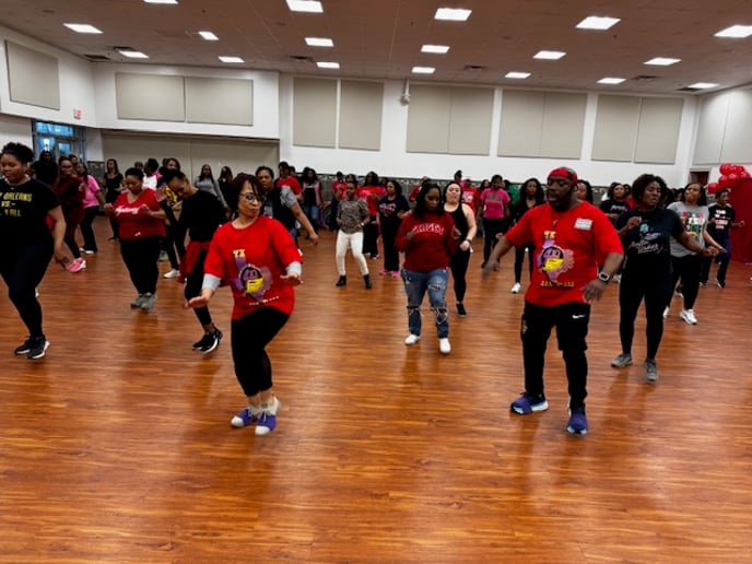 Gallery photo 4 of 410 Line Dancers