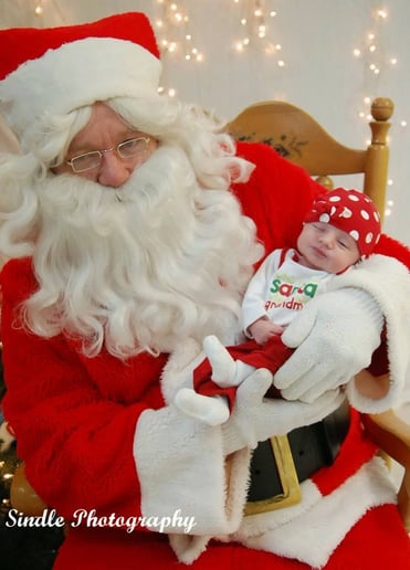 Gallery photo 2 of 417 Santa