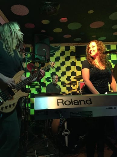 Gallery photo 18 of 4 State Dueling Pianos