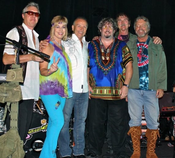 Gallery photo 9 of 60's Groove