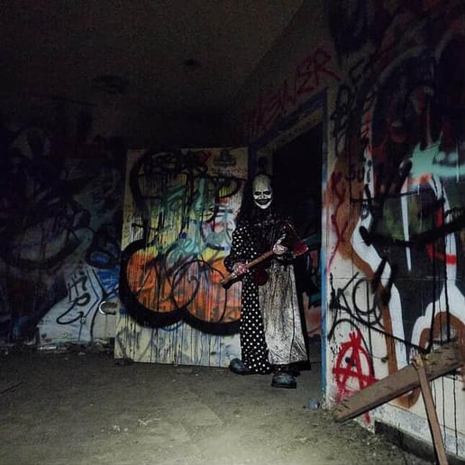 Gallery photo 2 of Jolly N Spooky