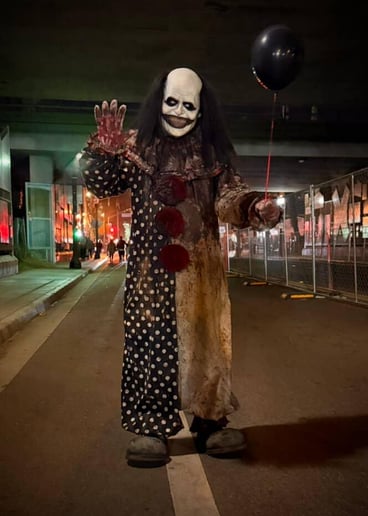 Gallery photo 1 of Jolly N Spooky