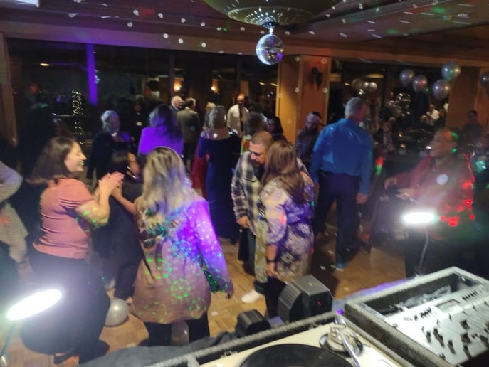 Gallery photo 10 of 80s & Disco DJ Special K