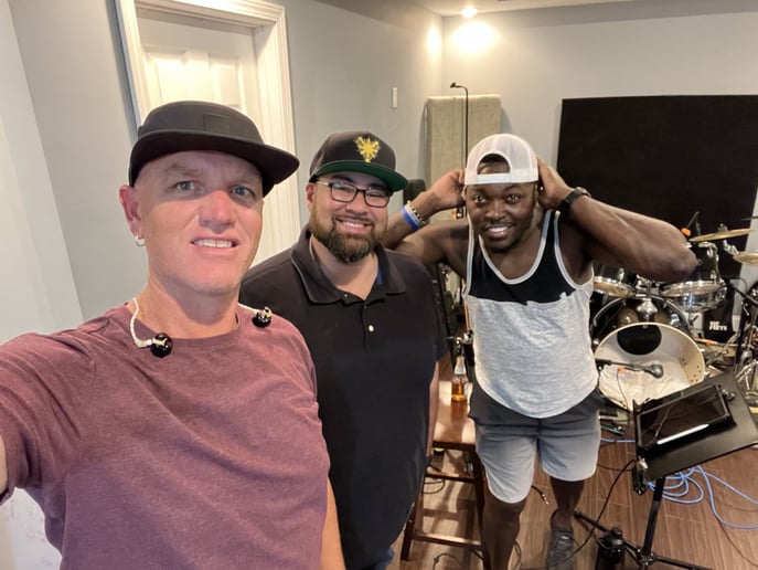 Gallery photo 3 of 90210 Radio