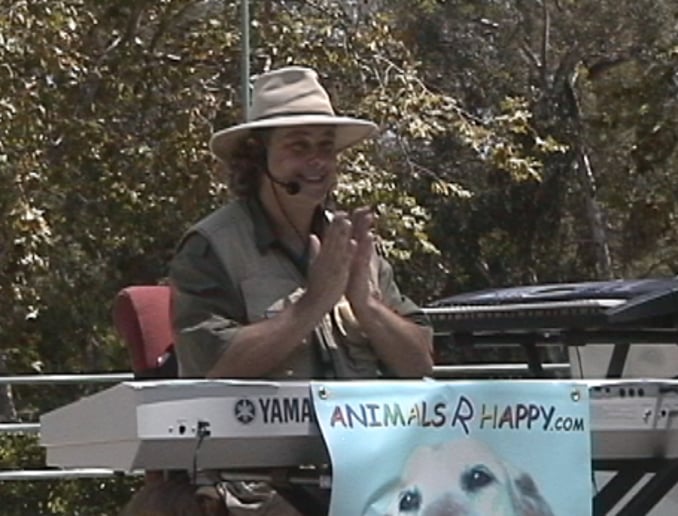 Gallery photo 10 of Puppets Dazzle