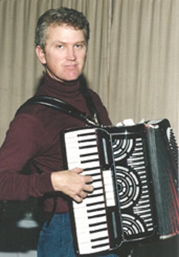 Gallery photo 2 of A-A Strolling Accordion For Parties & Weddings