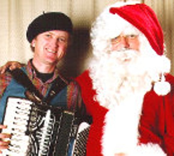 Gallery photo 8 of A-A Strolling Accordion For Parties & Weddings
