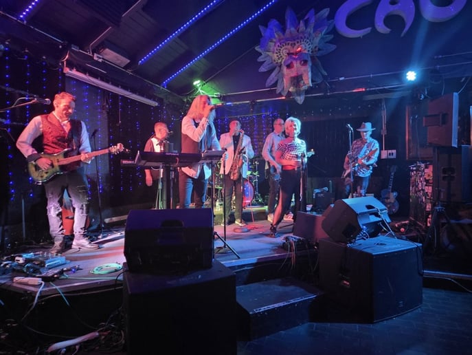 Gallery photo 4 of A Band Down Under