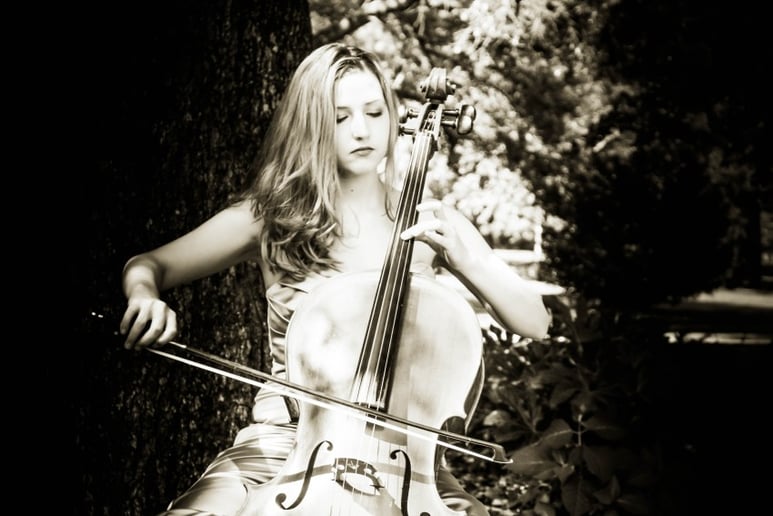 Gallery photo 1 of A Baroque Girl