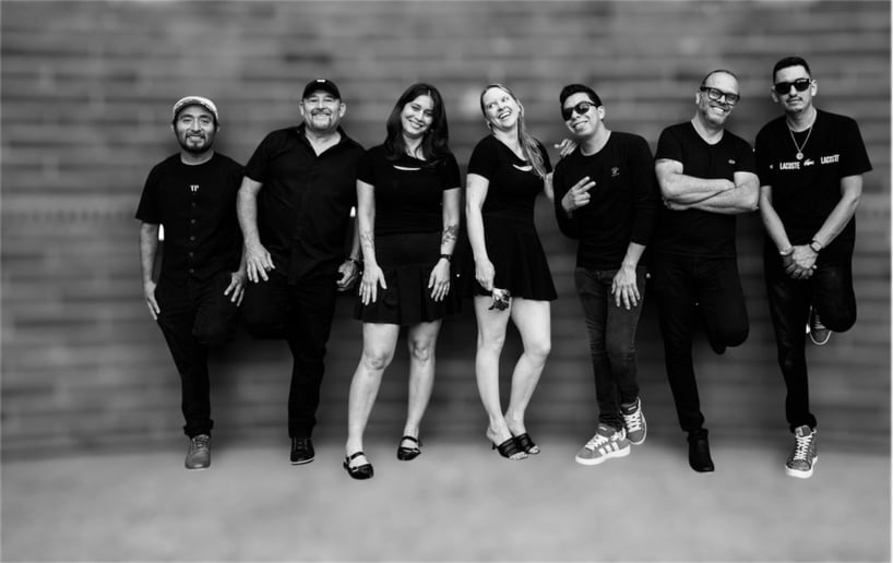 Gallery photo 2 of A Cara Cruz Band