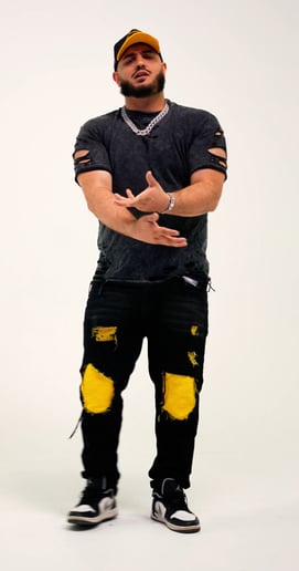 Gallery photo 3 of A Rapper Everyone Loves