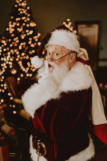 Gallery photo 4 of A Claus for Celebration!