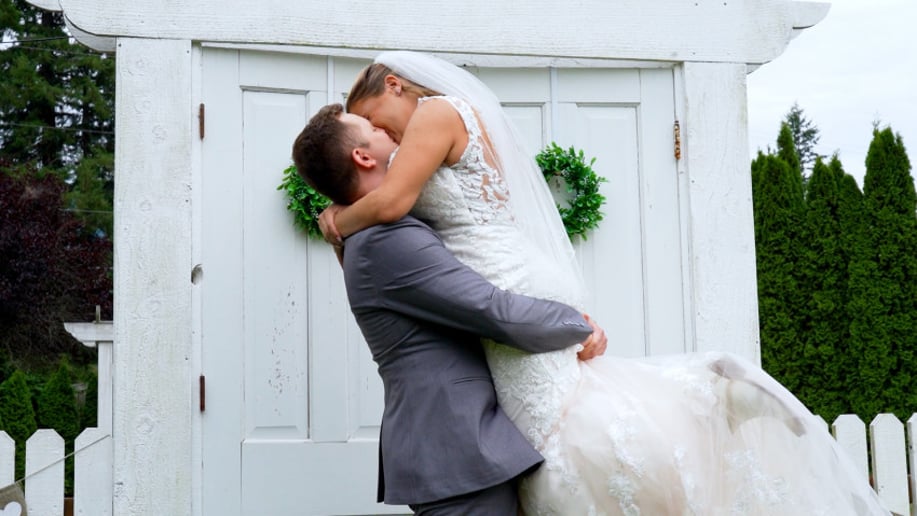 Gallery photo 10 of A Micro Wedding
