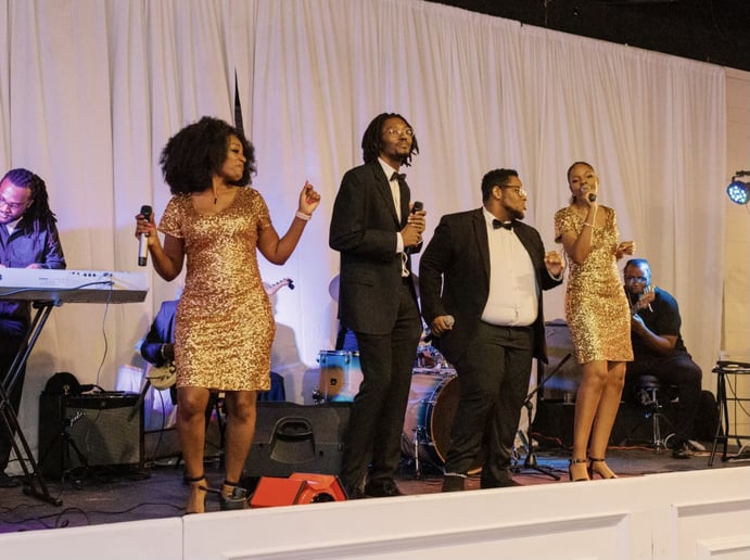 Gallery photo 3 of Aa’Keela & The Beats
