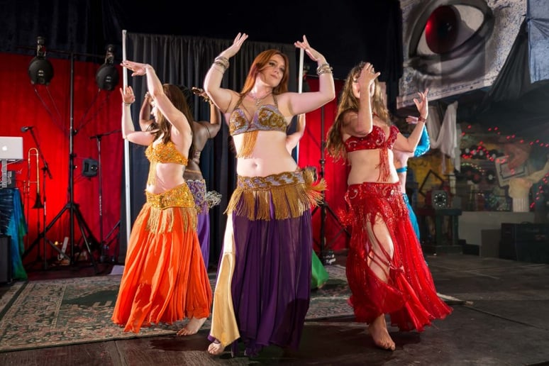 Gallery photo 7 of Aalim Belly Dance & Arabian Silk