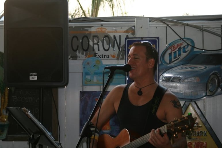 Gallery photo 3 of Aaron Alexander