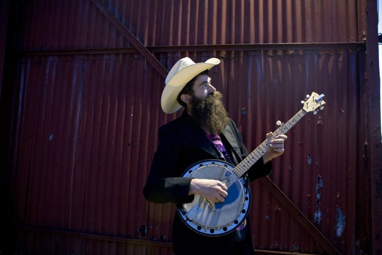 Gallery photo 1 of Aaron Jonah Lewis - Fiddle And Banjo Music