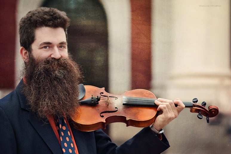 Gallery photo 3 of Aaron Jonah Lewis - Fiddle And Banjo Music