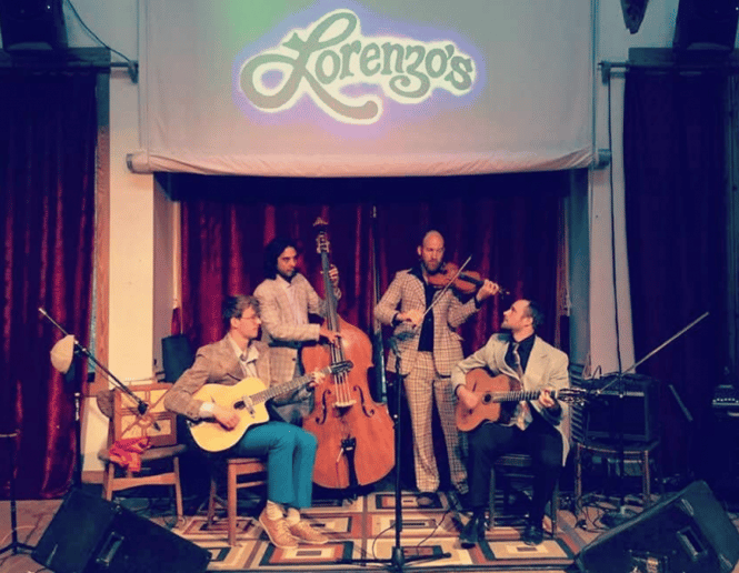 Gallery photo 3 of Aaron Loewen's Hot Swingin' Jazz