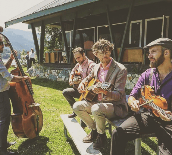 Gallery photo 4 of Aaron Loewen's Hot Swingin' Jazz