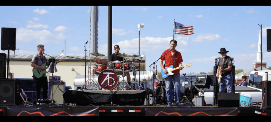 Gallery photo 2 of Aaron Traffas Band