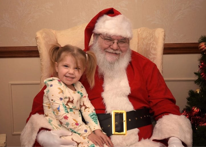 Gallery photo 2 of Santa Aaron