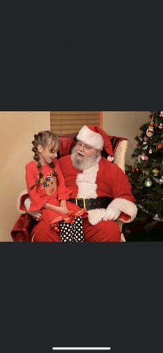 Gallery photo 6 of Santa Aaron