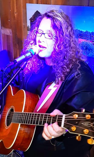 Gallery photo 3 of Abbigale Rose Music