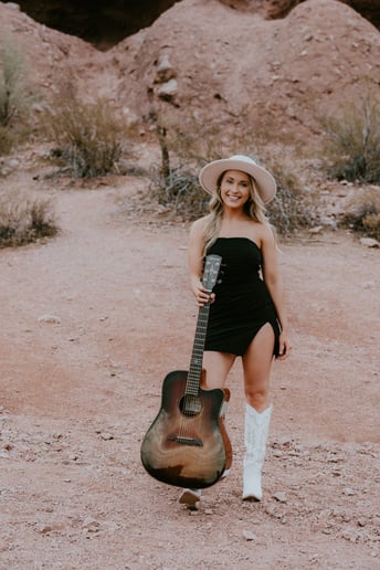Gallery photo 9 of Abby & Luke Duo
