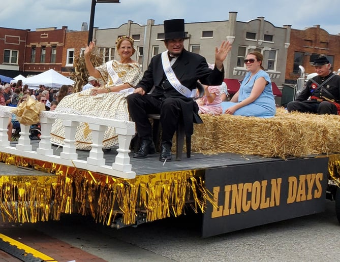 Gallery photo 1 of Abraham Lincoln Portrayer