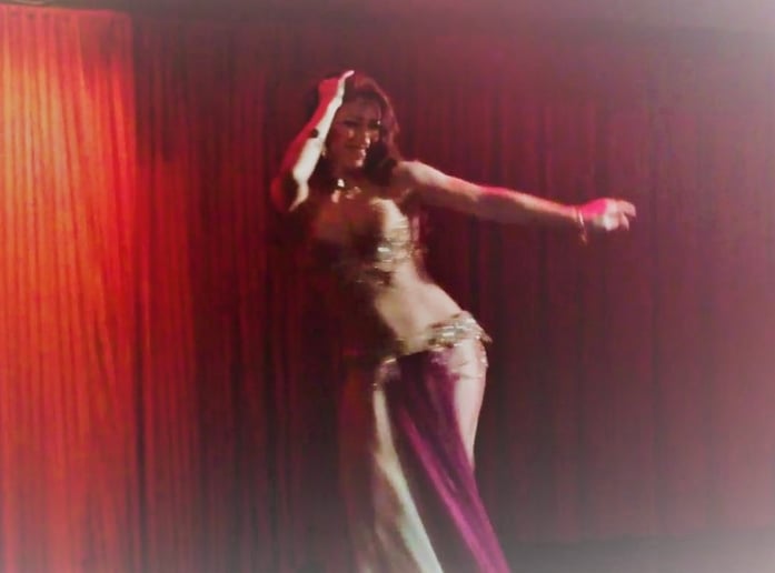 Gallery photo 3 of Abigail Bellydance