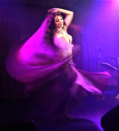 Gallery photo 4 of Abigail Bellydance