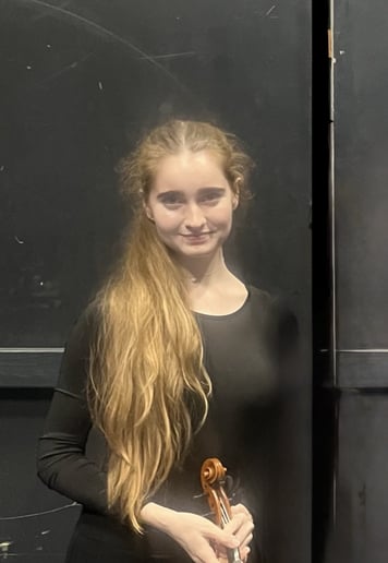 Gallery photo 5 of Violin Solo Performer, Abigail