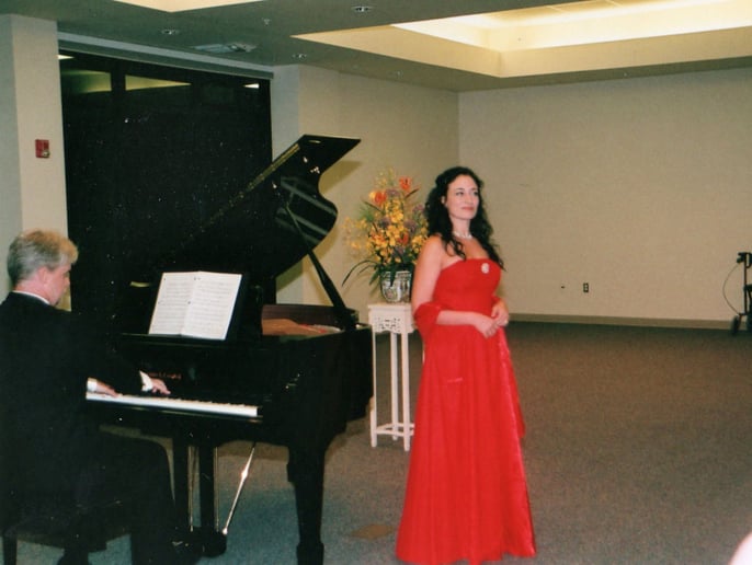 Gallery photo 1 of Abla Lynn Hamza, Soprano
