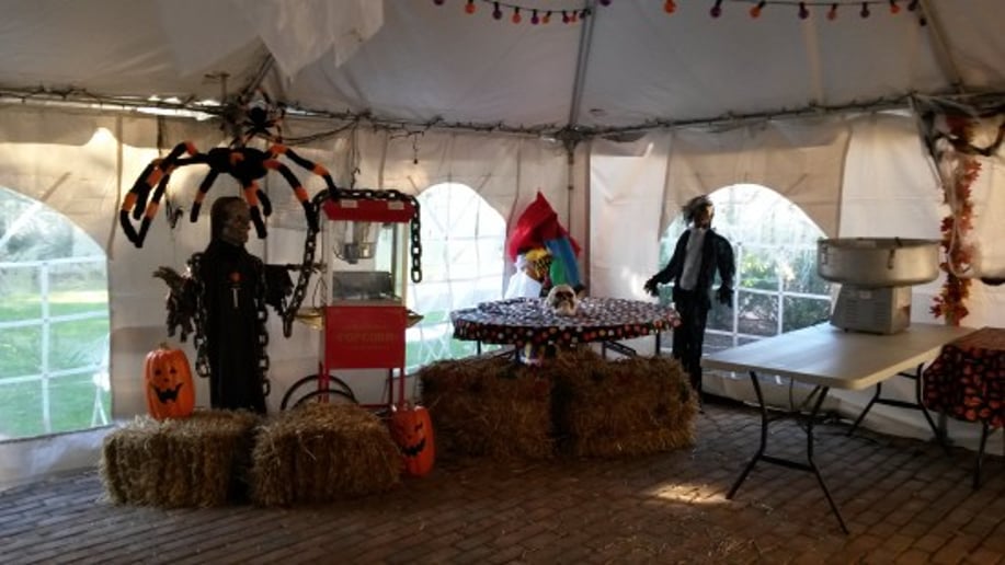 Gallery photo 9 of Above All Tent Rentals